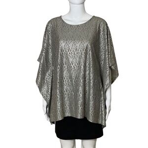 Chicos Women Size S  / M Blouse Gray Silver Poncho Top Dolman Blouson Tunic New